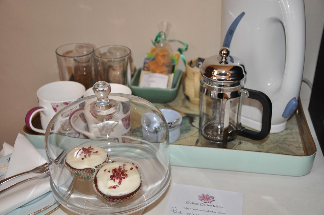 Bulleigh Barton Manor Bed & Breakfast Ipplepen Room photo
